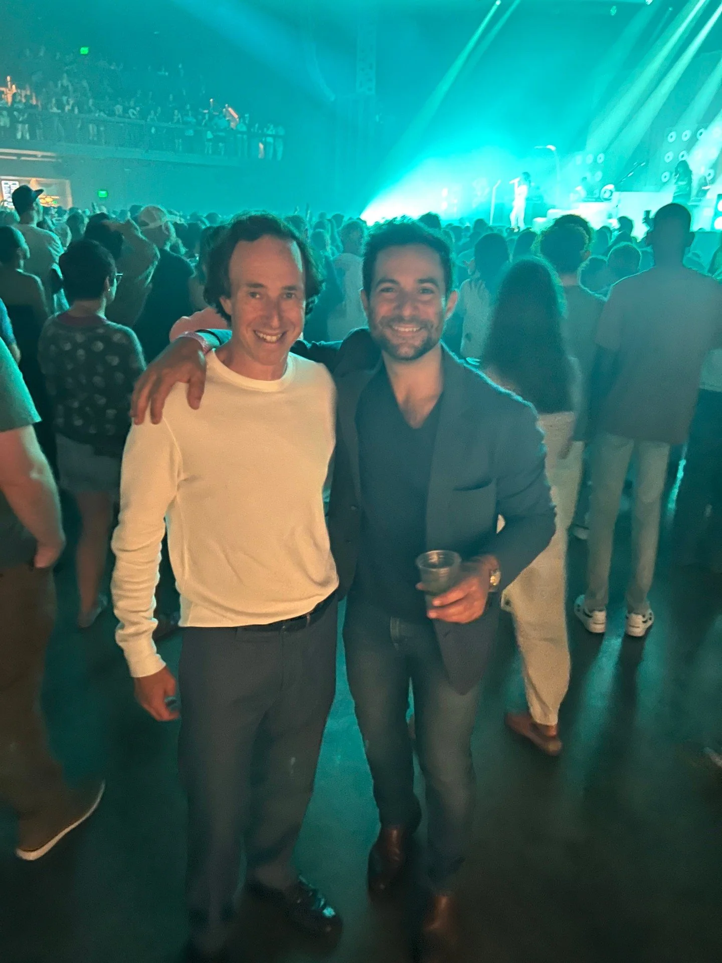Thanks to @PaulLorenMusic for the Southern hospitality in music city at the @MarenMorris show!