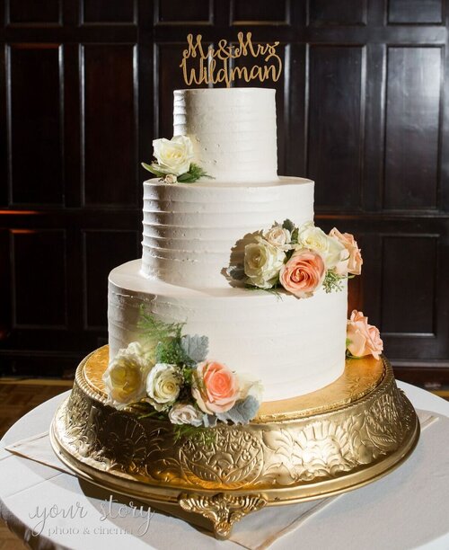 1906 - Louis Vuitton in 3 Tiers - Wedding Cakes