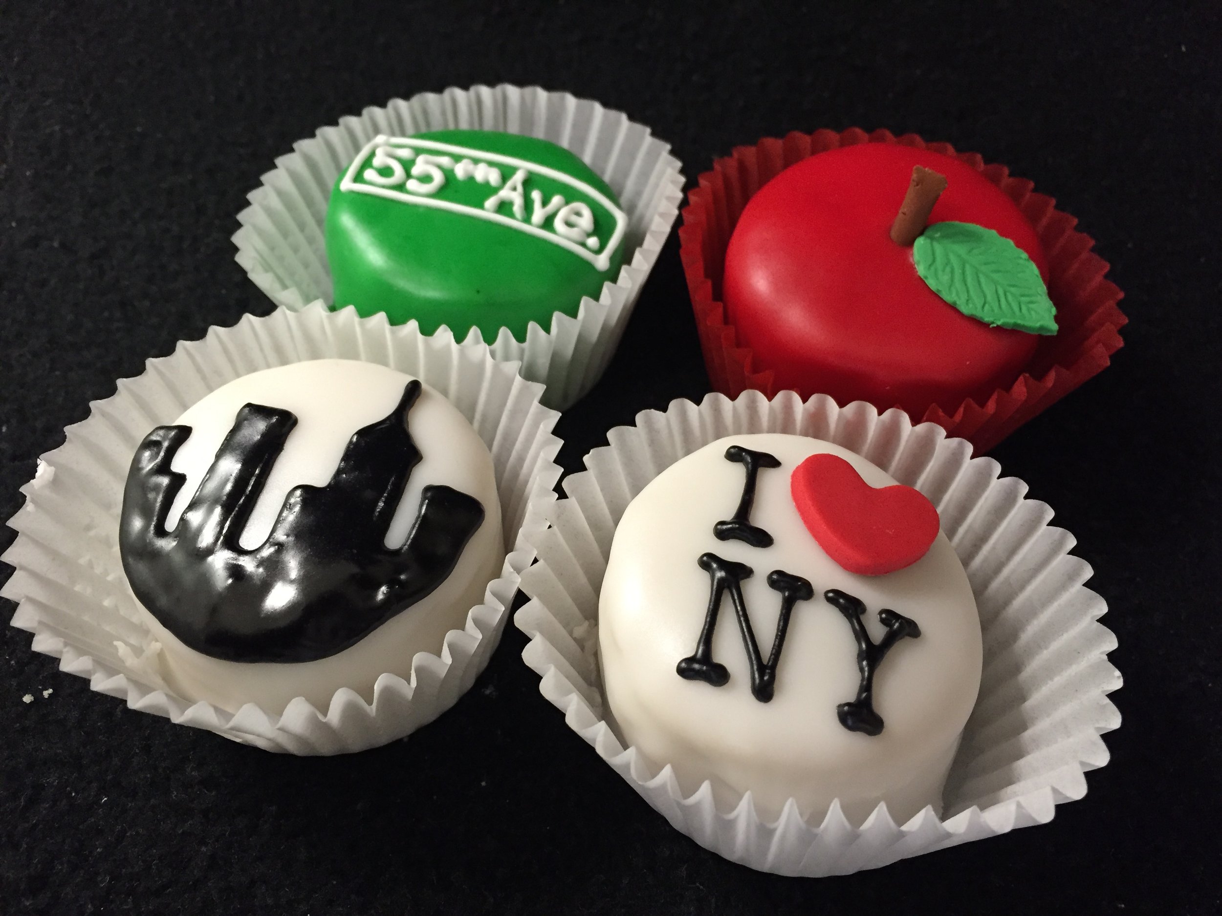 Bon bons / Cake pops — Celebrating Life Cake Boutique