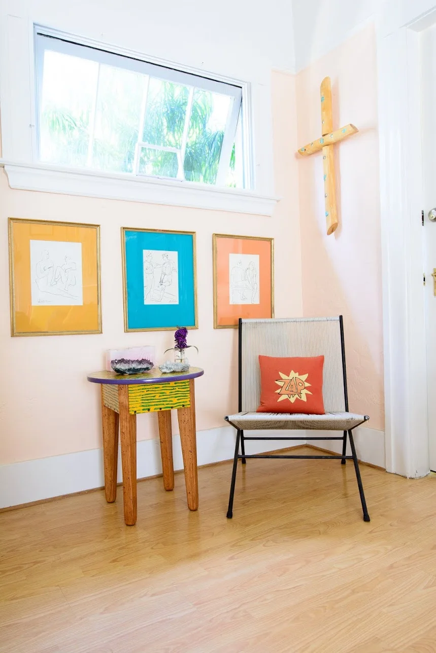 corner chair.jpg