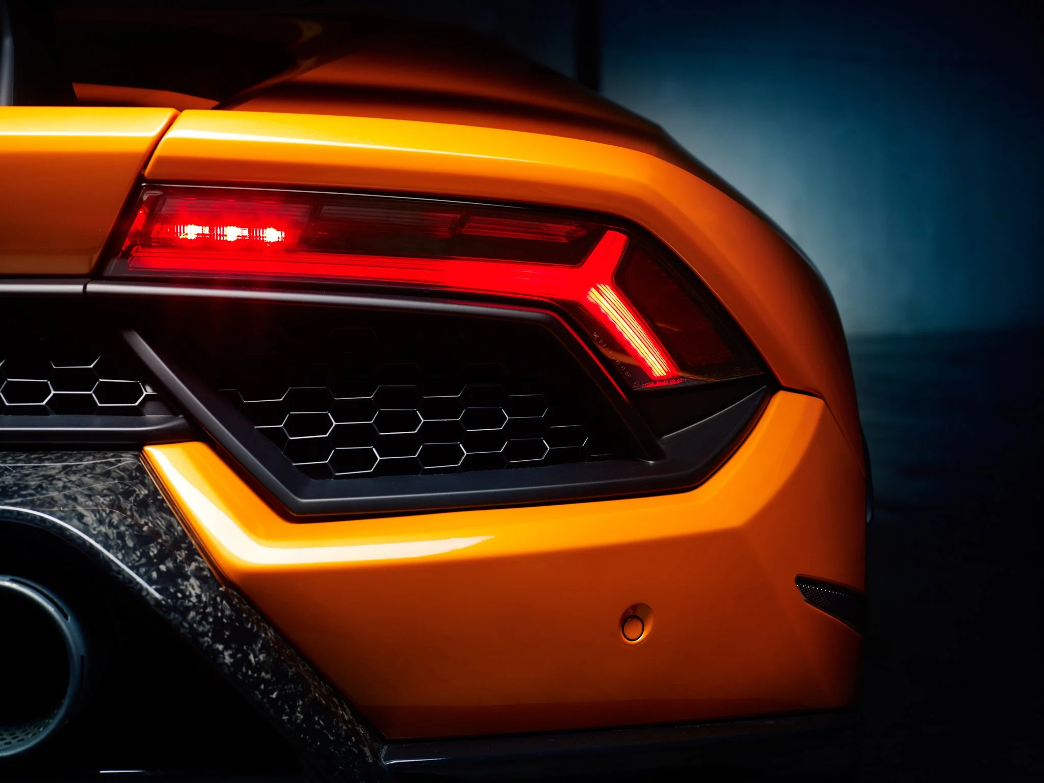 Slattery Auctions Lambo Huracan73900.jpg