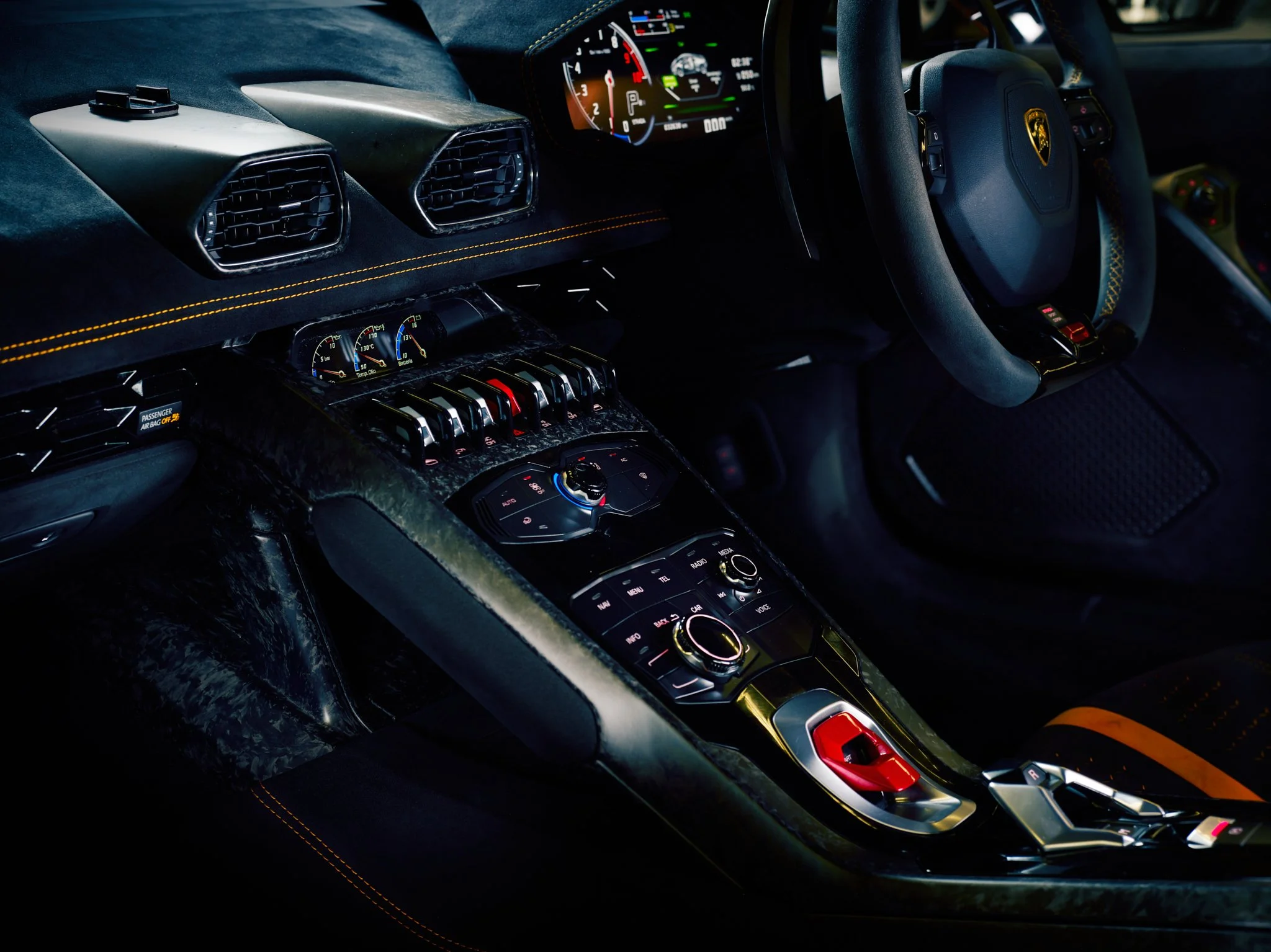 Interior Left.jpg