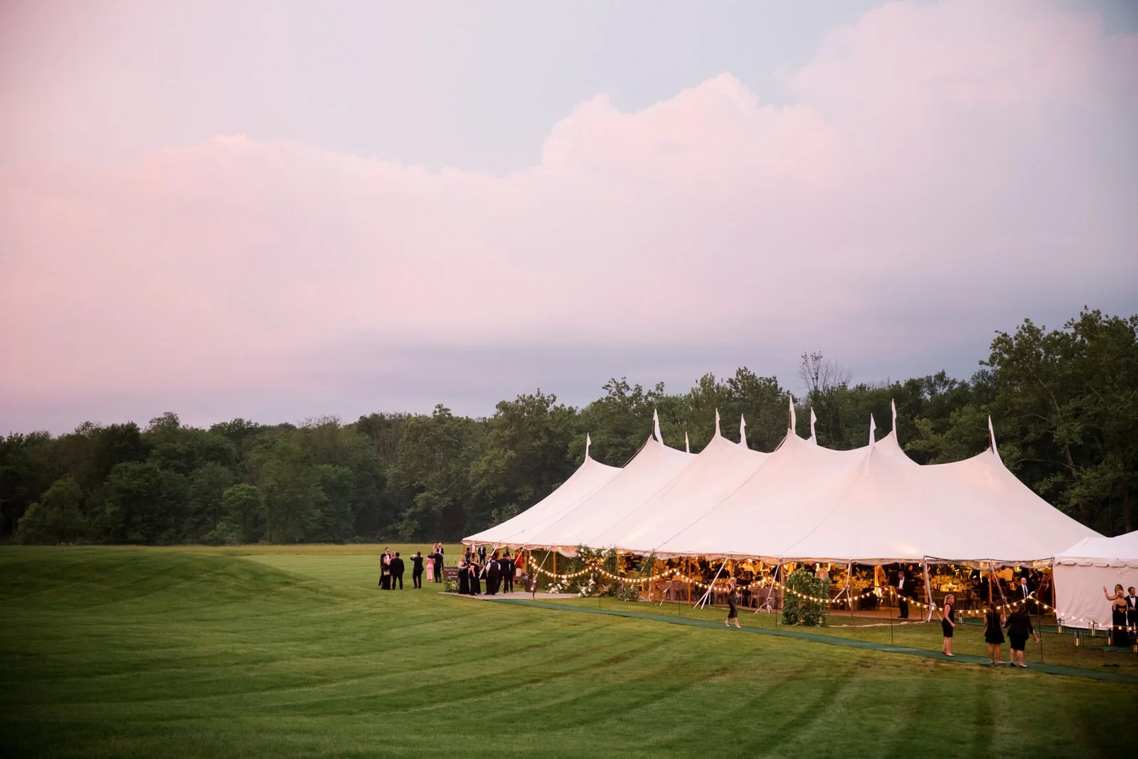newtown-pennsylvania-home-wedding-1019-min.jpg