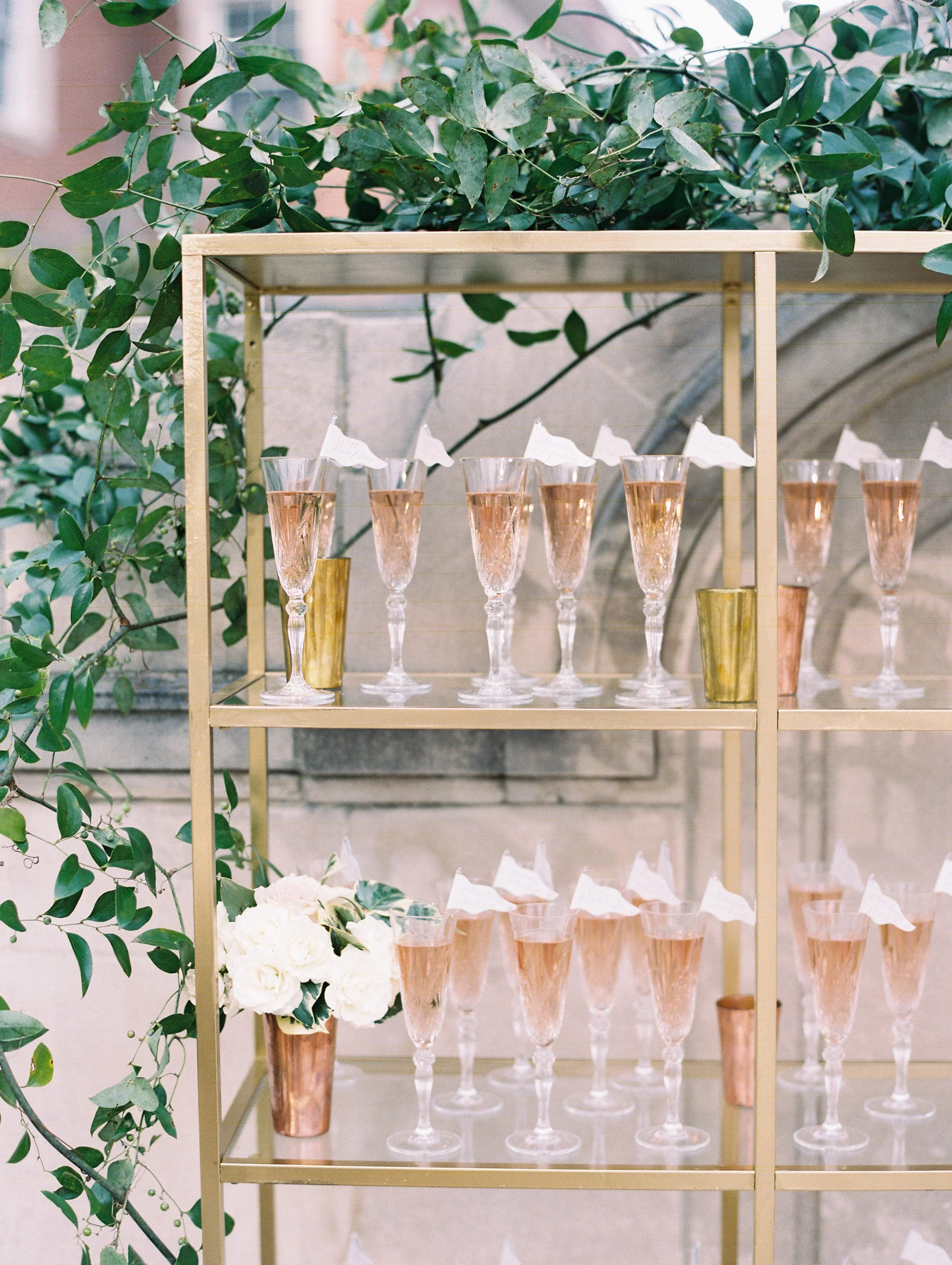 meridian_house_cheers_darling_wedding-21-min.jpg