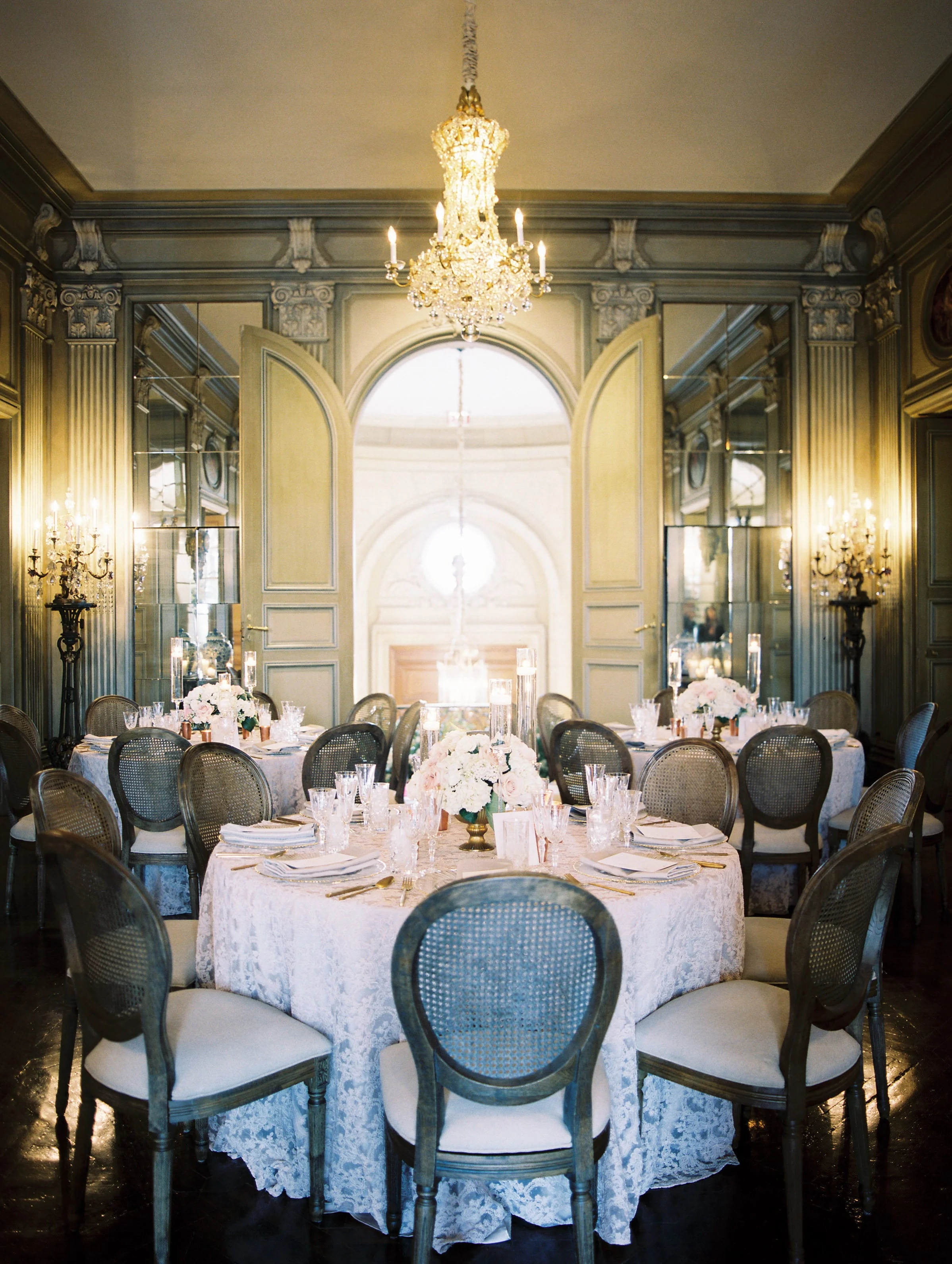 meridian_house_cheers_darling_wedding-24-min.jpg