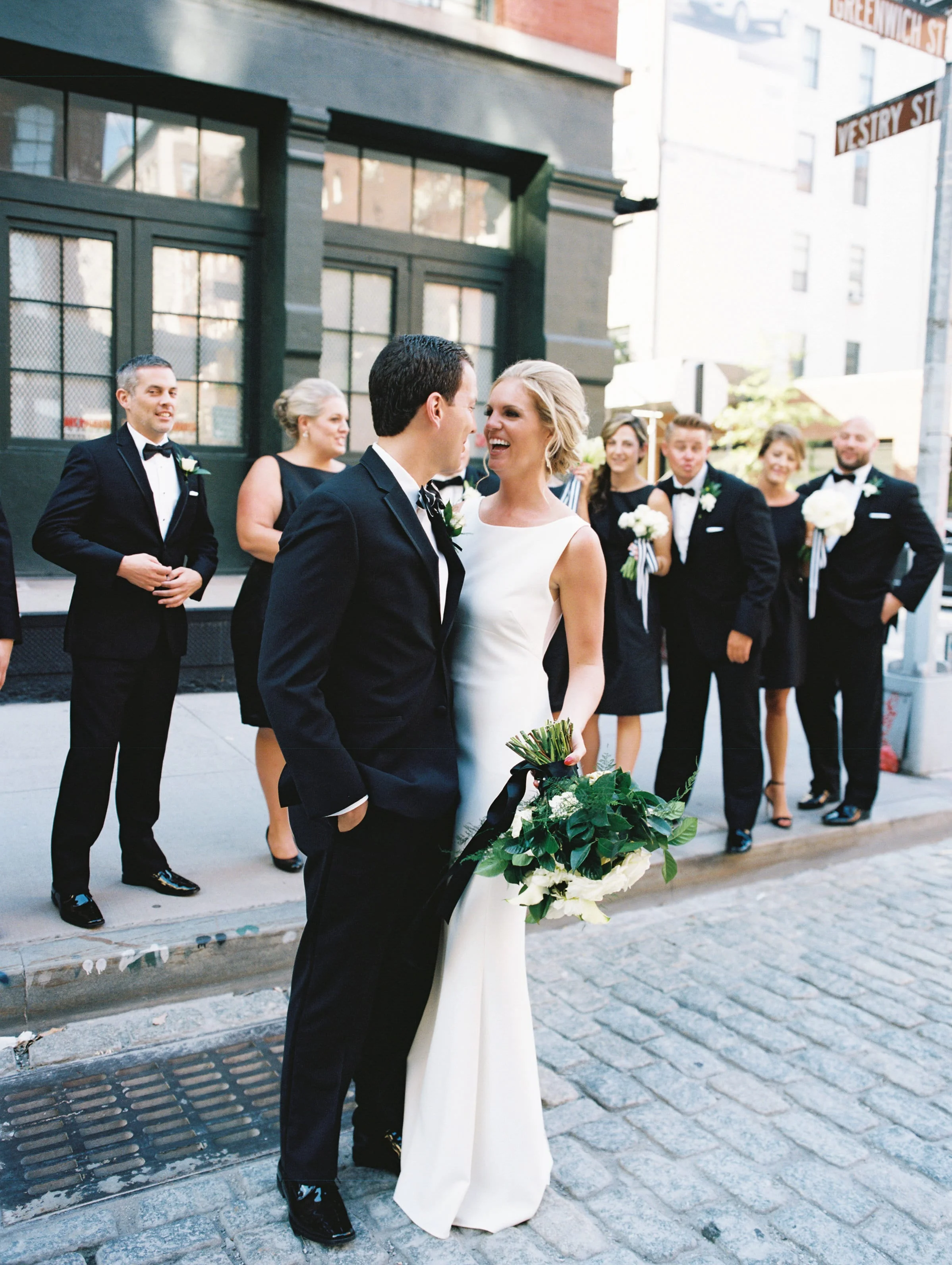 tribeca_rooftop_nyc_stripes_wedding-16-min.jpg