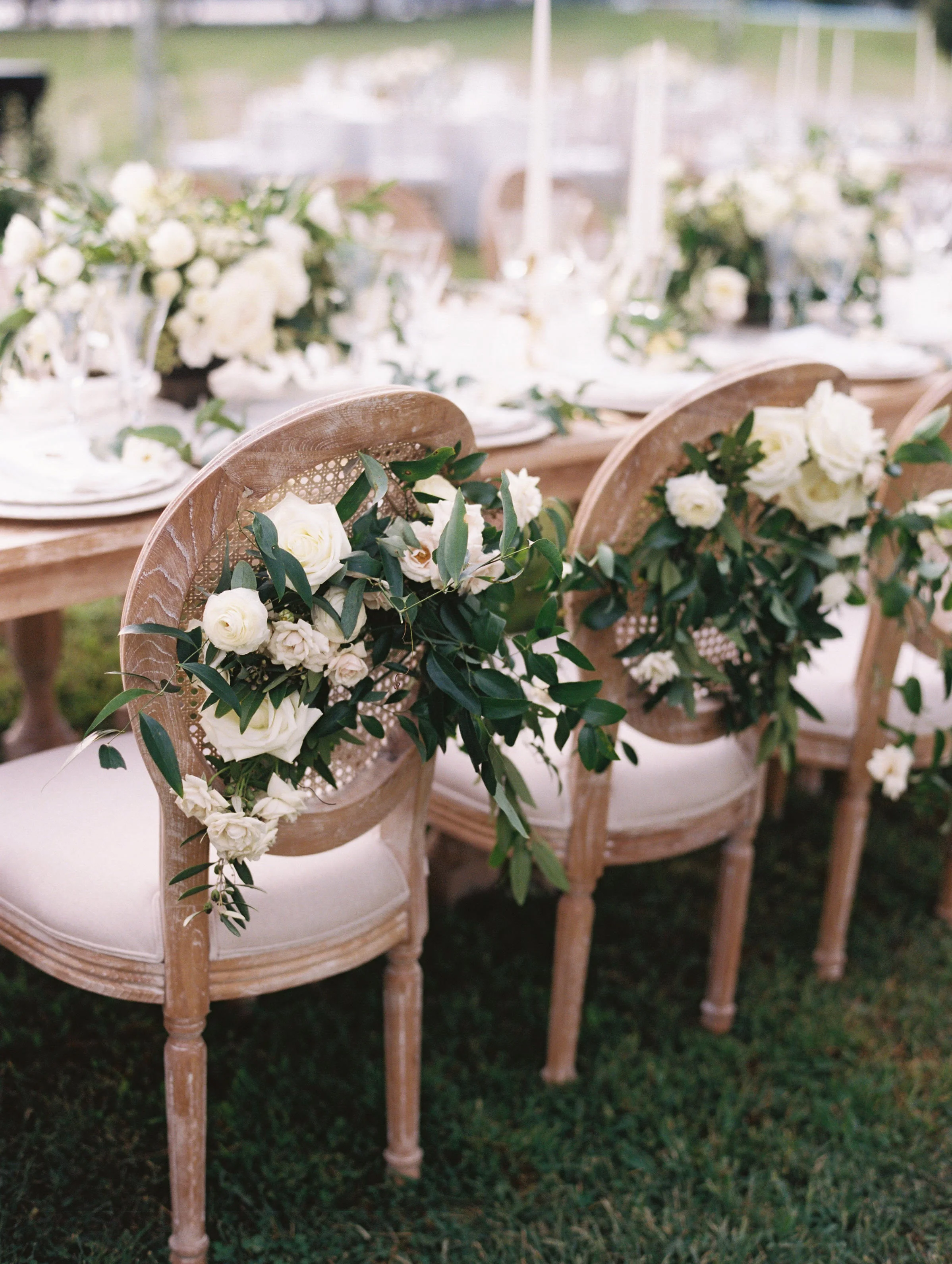 wye_river_estate_lauryn_prattes_romantic_wedding-26-min.jpg