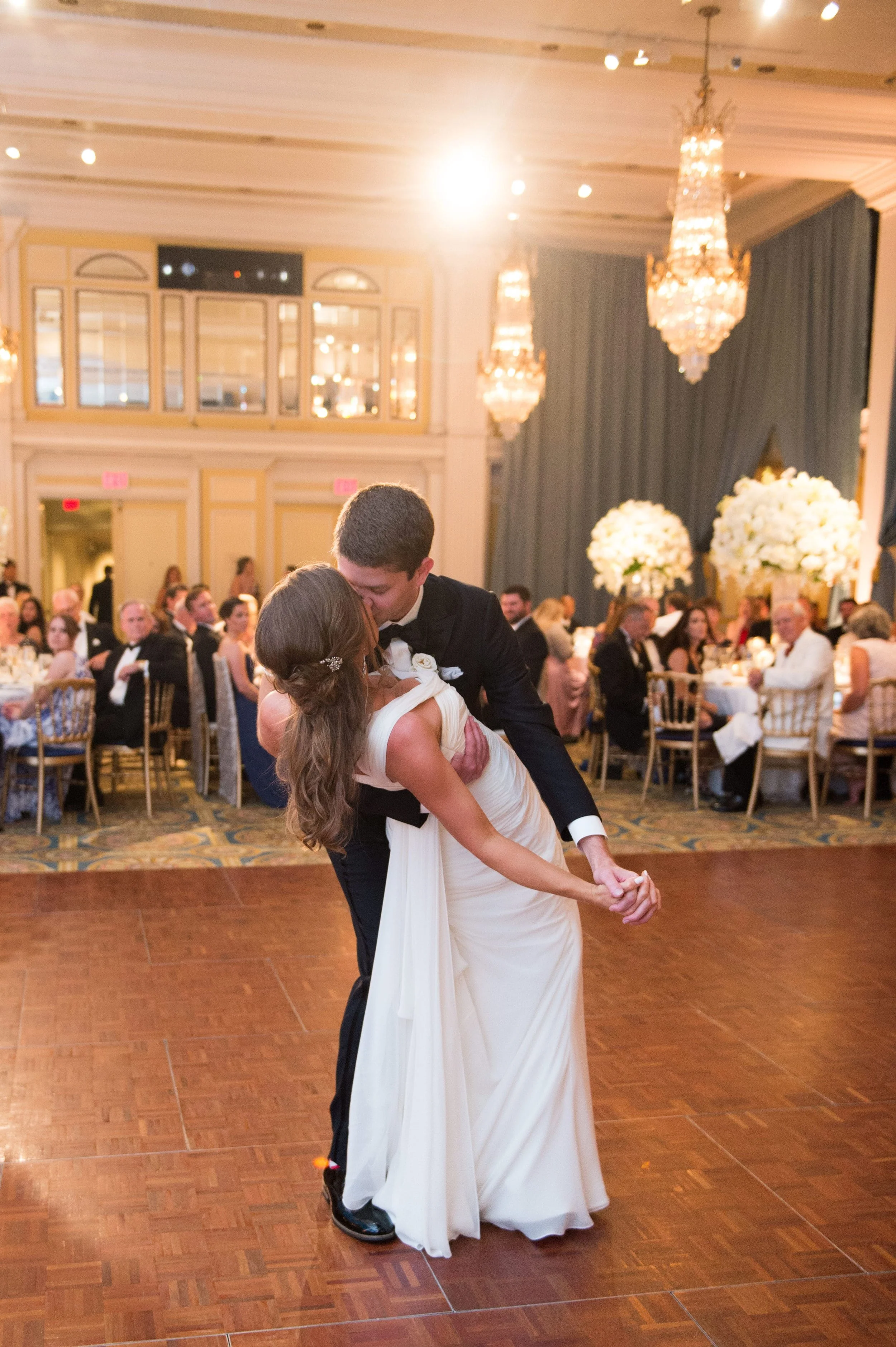 the_willard_lauryn_prattes_amaryllis_traditional_wedding-22-min.jpg