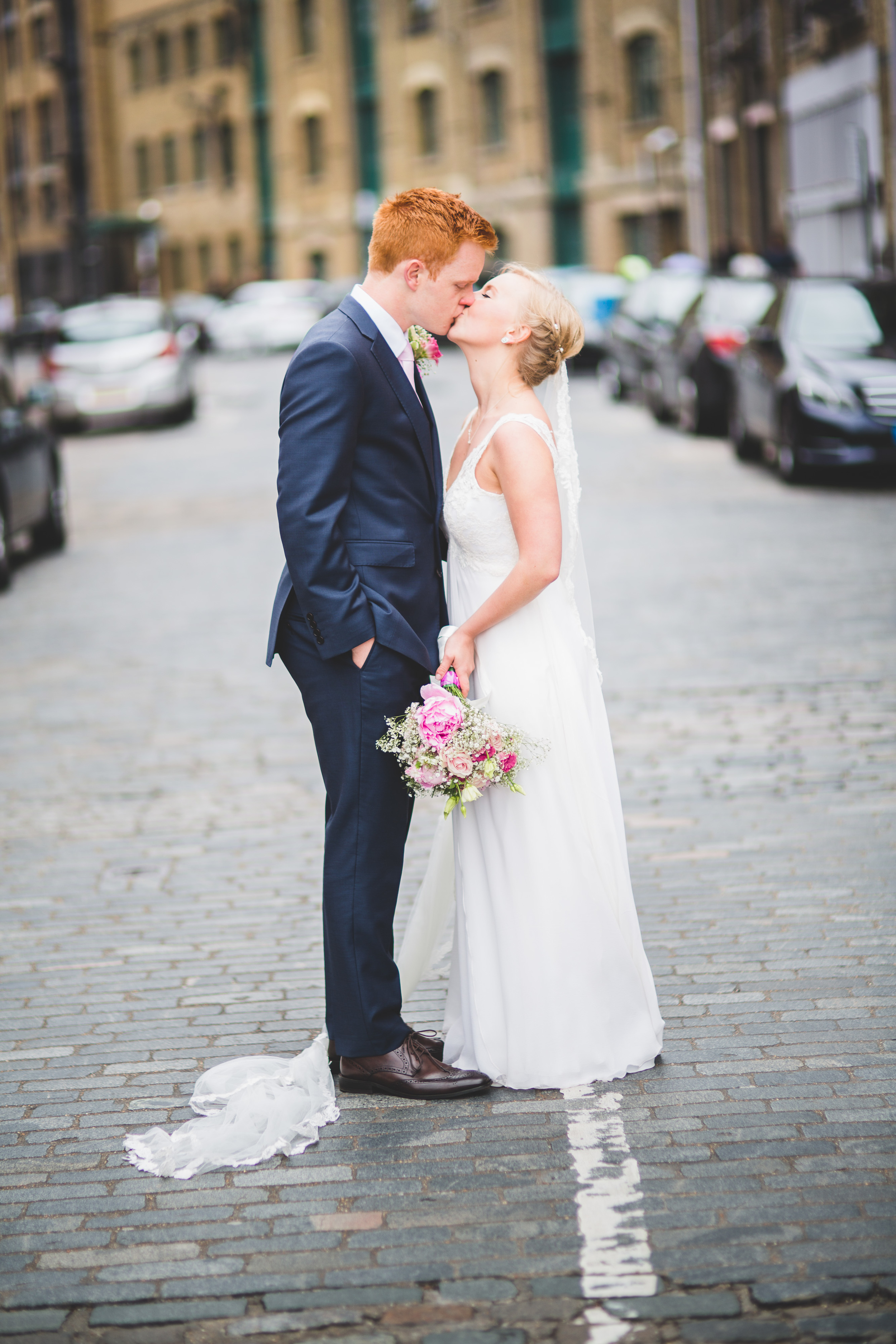 Sam+Ruth_London_Dickens_Inn049.jpg