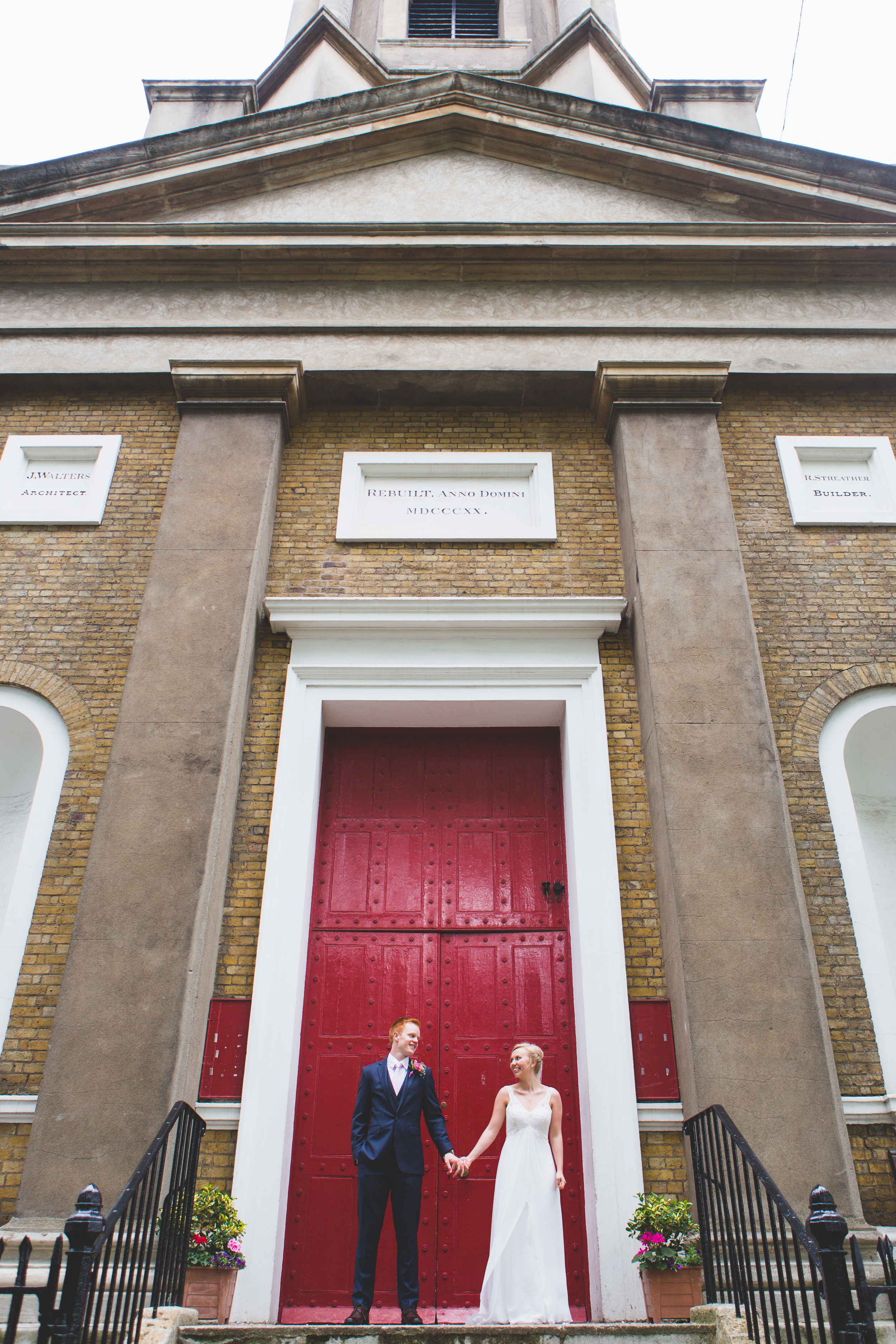 Sam+Ruth_London_Dickens_Inn051.jpg