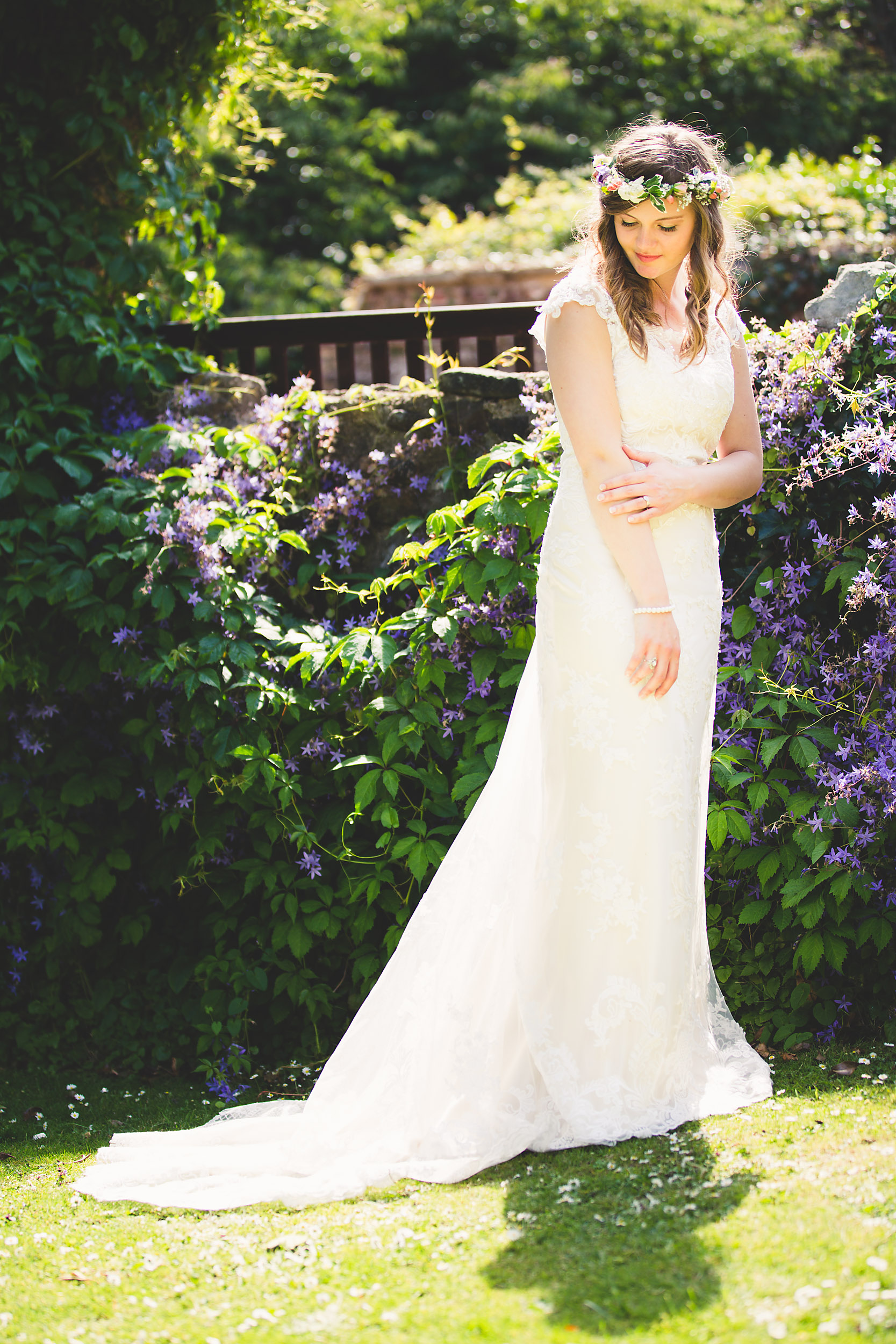 Manor-Barn-Bexhill-Wedding- of-Bethan-and-Thomas-027.jpg