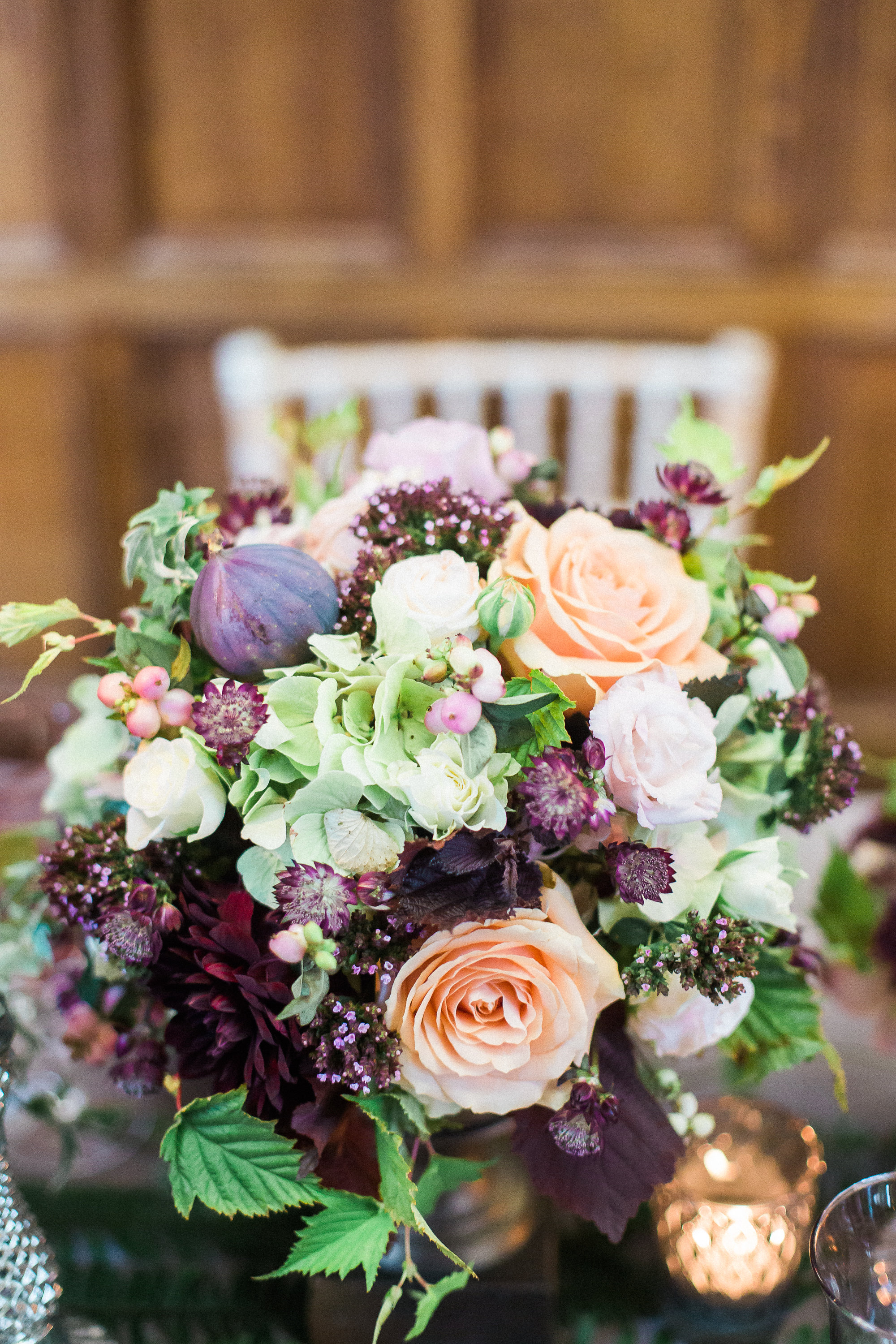 A close-up by Xander & Thea of MJV's gorgeous arrangement for our botanical styled shoot at Middle Temple Hall