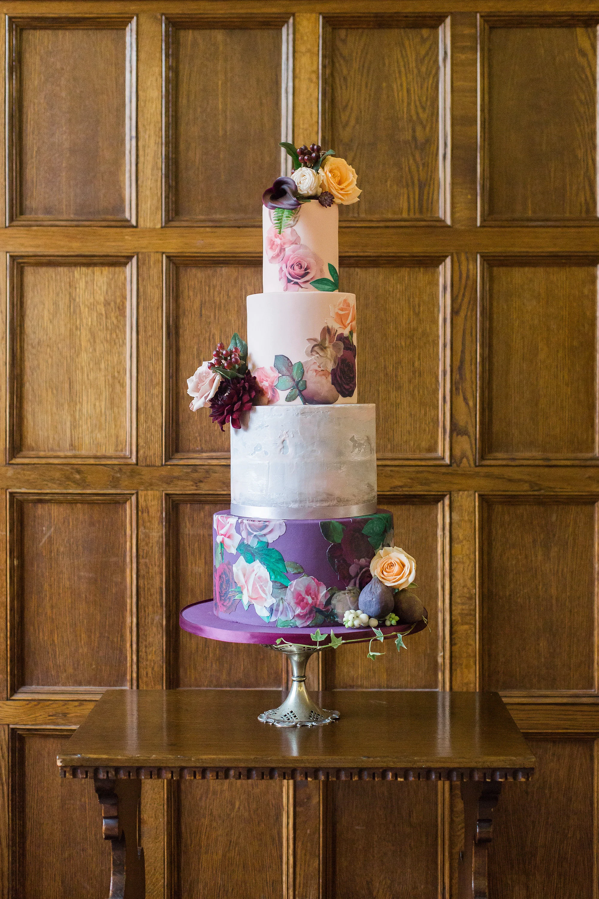 Our inspiration for this shoot was classical botanical, taking influence from historical paintings and fine art - think moody still life fruit and flowers with a modern twist. We knew botanical and foliage was going to be big this year, especially fern, so we wanted to create a look that really had botanics at it's heart. Instead of going down a light and airy floral route, we tried to go for something a little darker, a little more sultry.