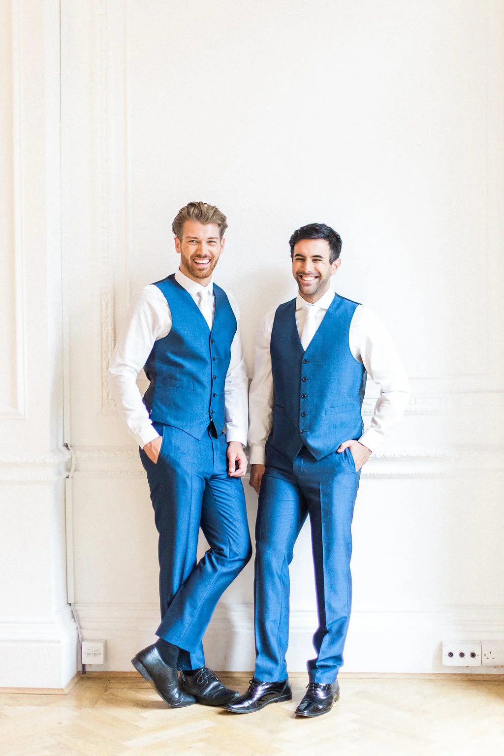 Our grooms looked dapper as hell in Alexandra Wood Bespoke bright blue tails, zhuzhed up to the max by Mariam Jensen. 