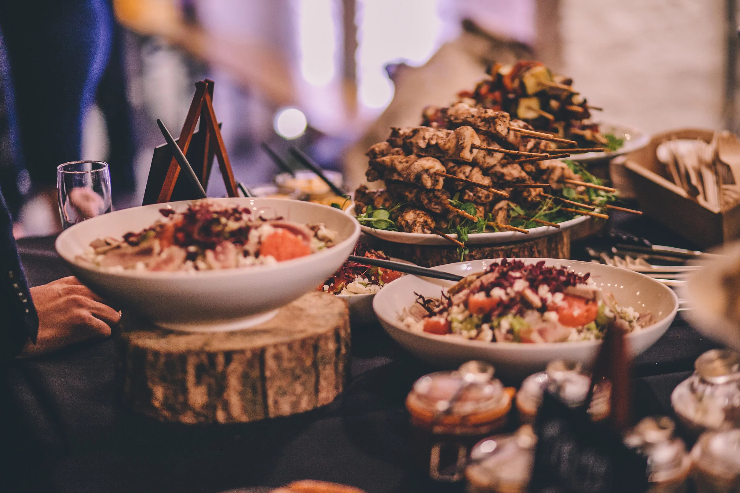 Feeding Your Wedding Suppliers: When, how and why?