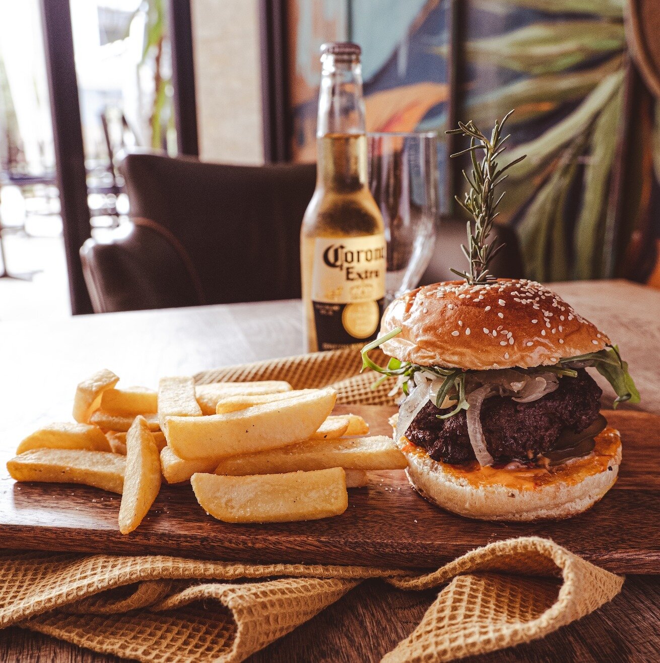 CALLING ALL BURGER LOVERS

QUALITY TUESDAY is your day! Burgers are HALF PRICE from 11:30am at Circus Circus. If you don't love burgers, don't worry, all our PASTA is HALF PRICE too!

Offer excludes the &lsquo;Mother of all Burgers&rsquo; as well as 