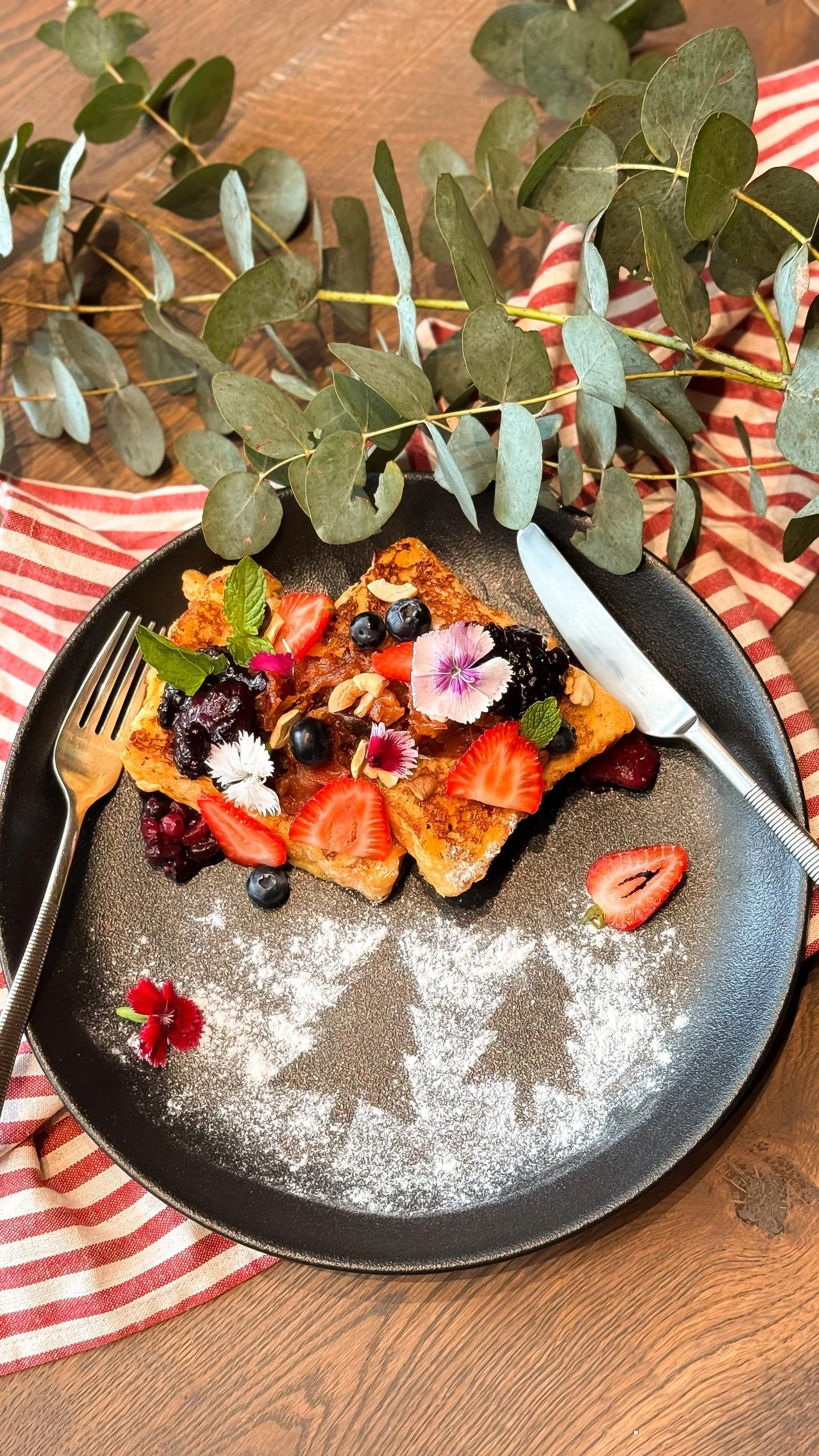 Thick, golden, and perfectly sweet. 🍞🍯 Treat yourself to our Brioche French Toast - breakfast bliss on a plate.

@galleriamall
@umhlanga_rocks
@gatewayumhlanga
@lighthousequarter_umhlanga

#CircusCircusCafe #BriocheFrenchToast #BreakfastLovers #Caf