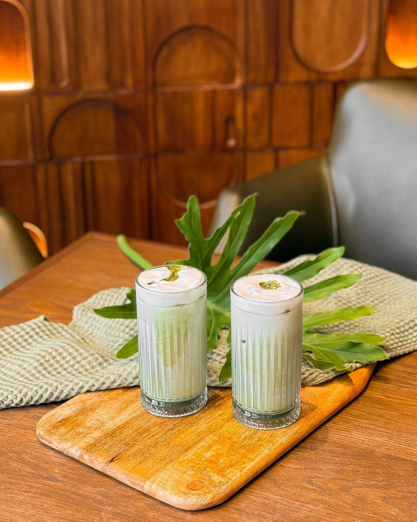 Peaceful sips for busy days. 🍵💫 Refresh your routine with a matcha moment.

@galleriamall
@umhlanga_rocks
@gatewayumhlanga
@lighthousequarter_umhlanga

#MatchaLove #FreshRoutine #HealthyBoost