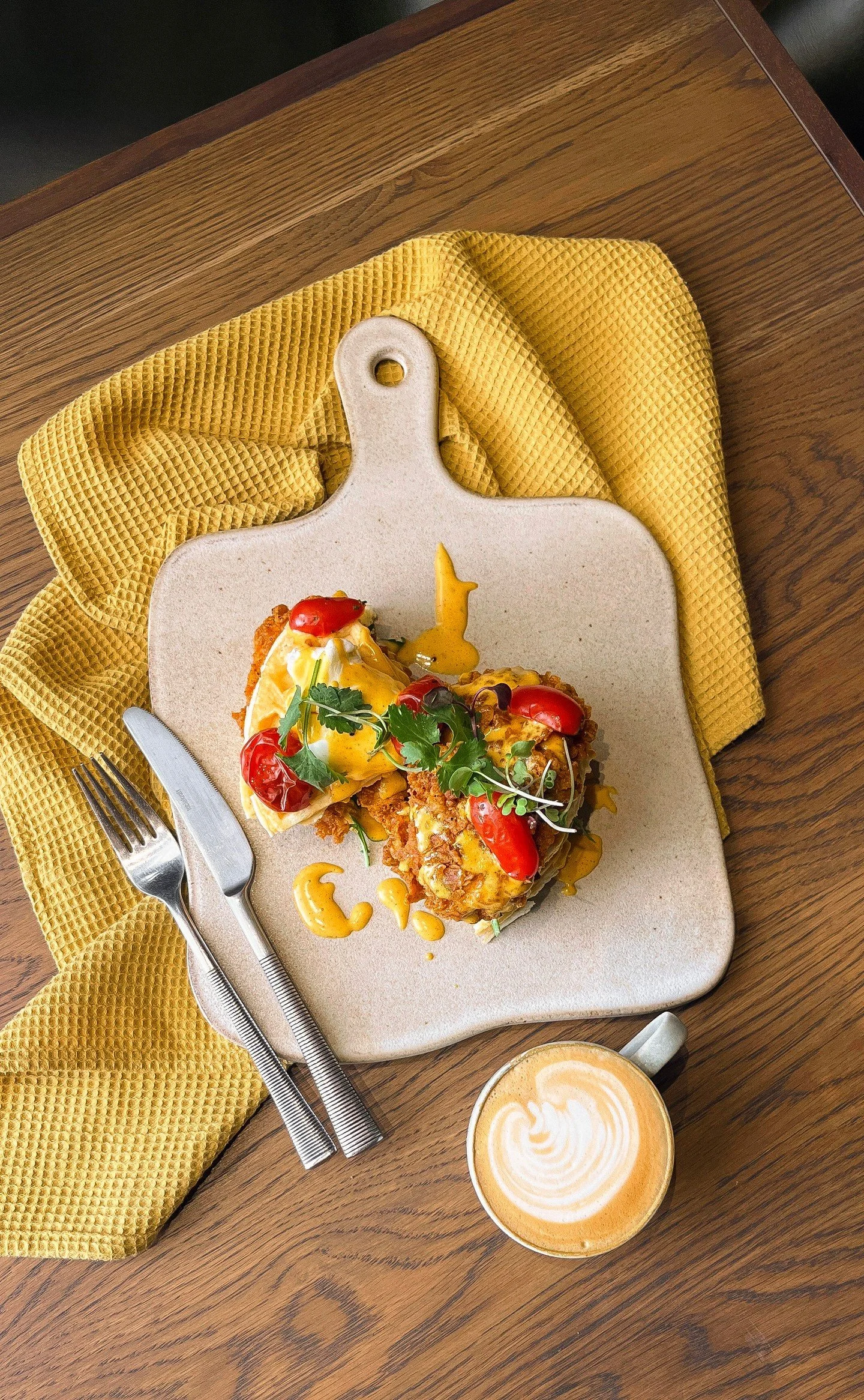 Golden crunch meets fluffy perfection, sweet, savoury, and seriously irresistible. 🧇🔥

@galleriamall
@gatewayumhlanga

#BrunchVibes #ComfortCravings