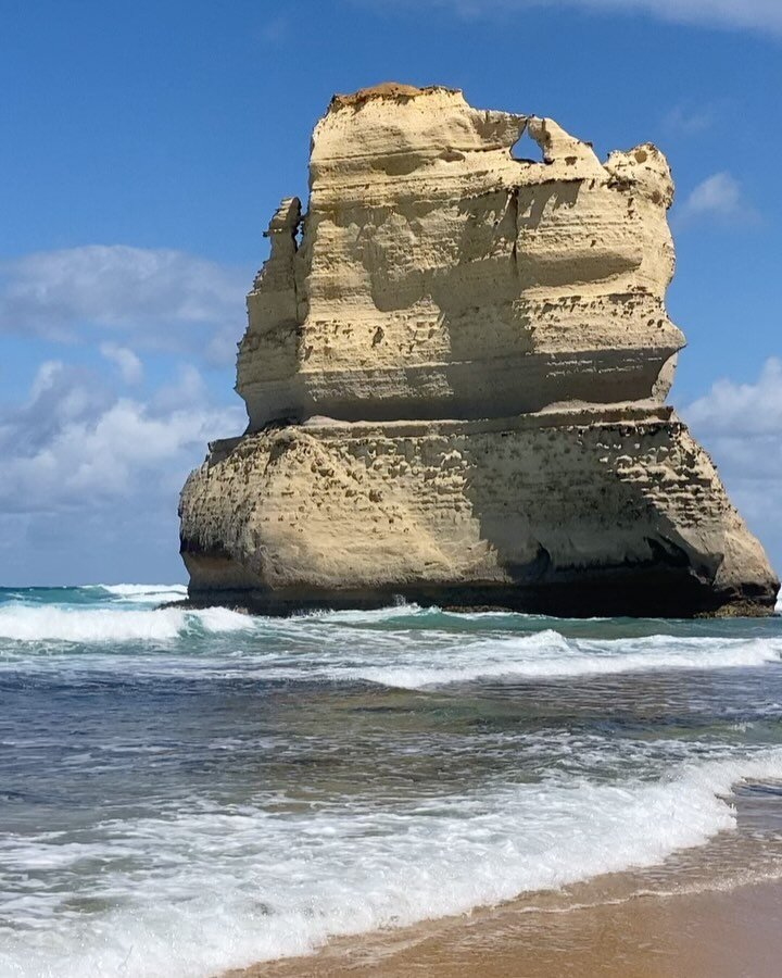 The 12 Apostles
Great Ocean Road
Victoria, Australia