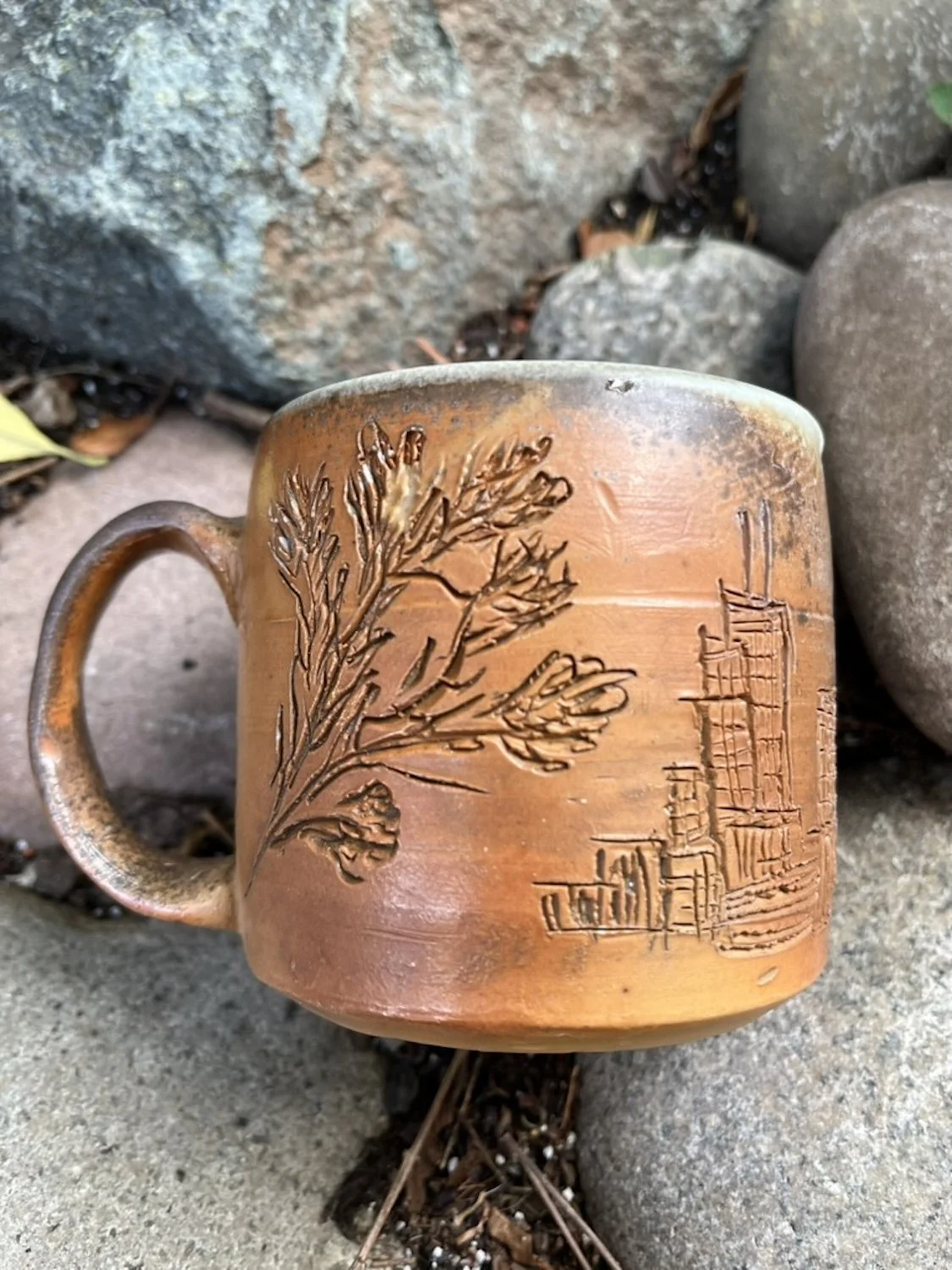 train skyline mug.jpeg