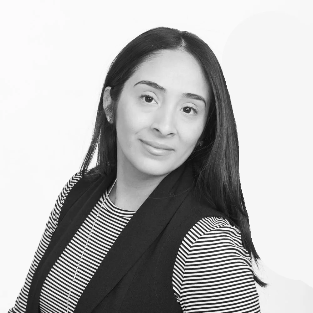 Dahiana (Square BW) 1.jpg