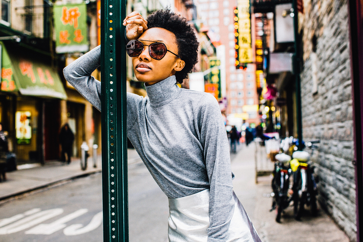 black aviator sunglasses for men and women