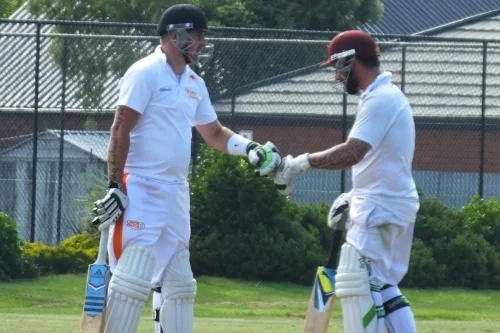 Matt Fielding brings up 500 two-day runs