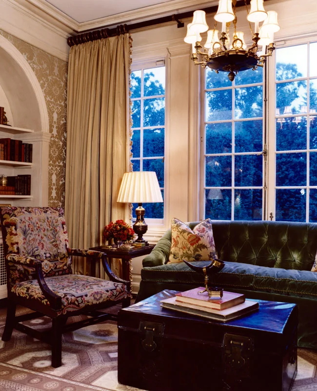 EmbassyRow-009.jpg