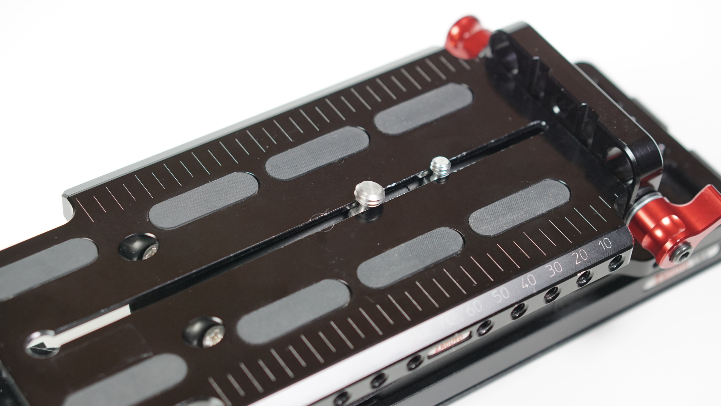 The Zacuto VCT Universal Baseplate is YUUUUGE compared to the FOTGA and even the Sachtler. Those 1/4" and 3/8" screws will break before the VCT does.