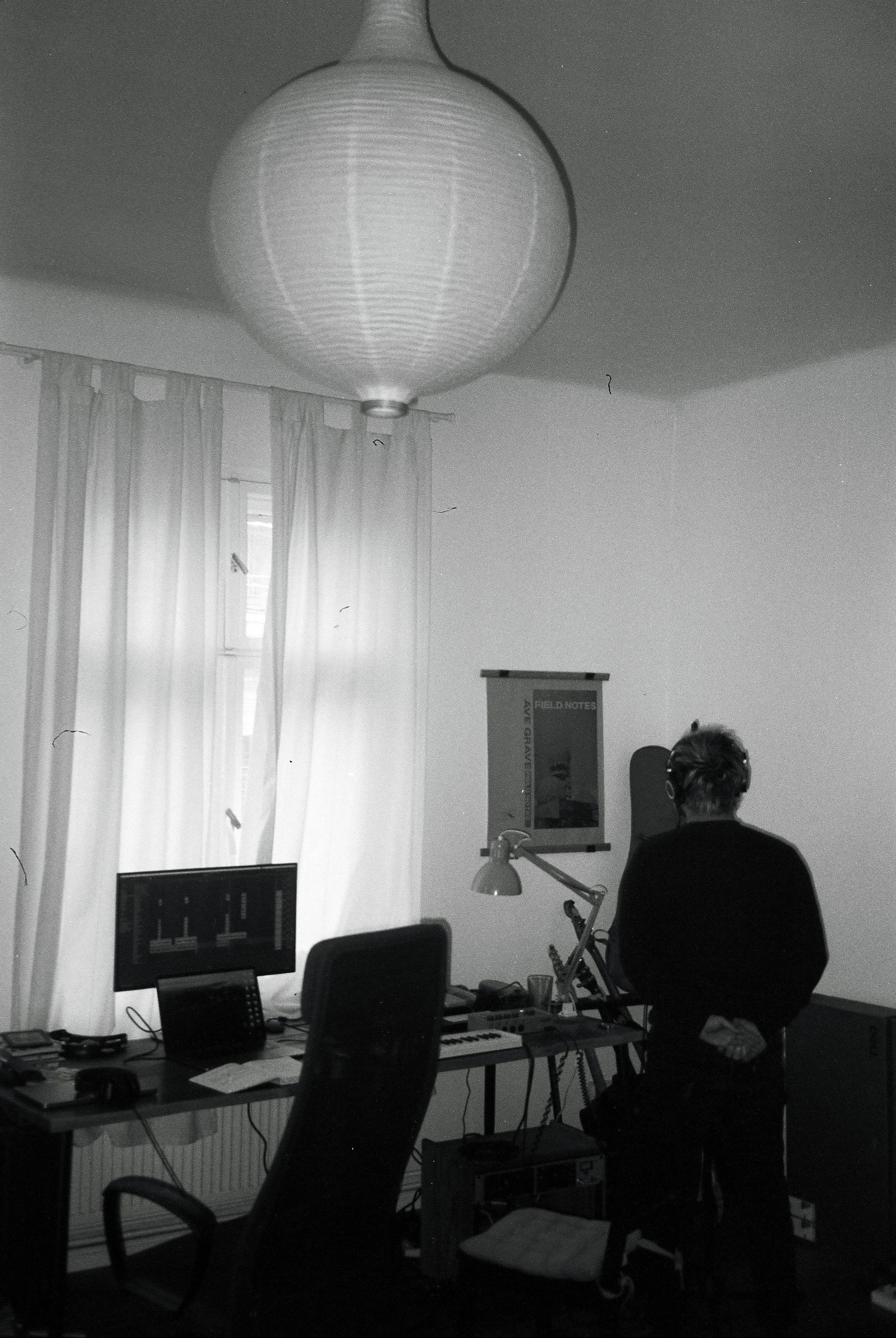 r001-017.jpg