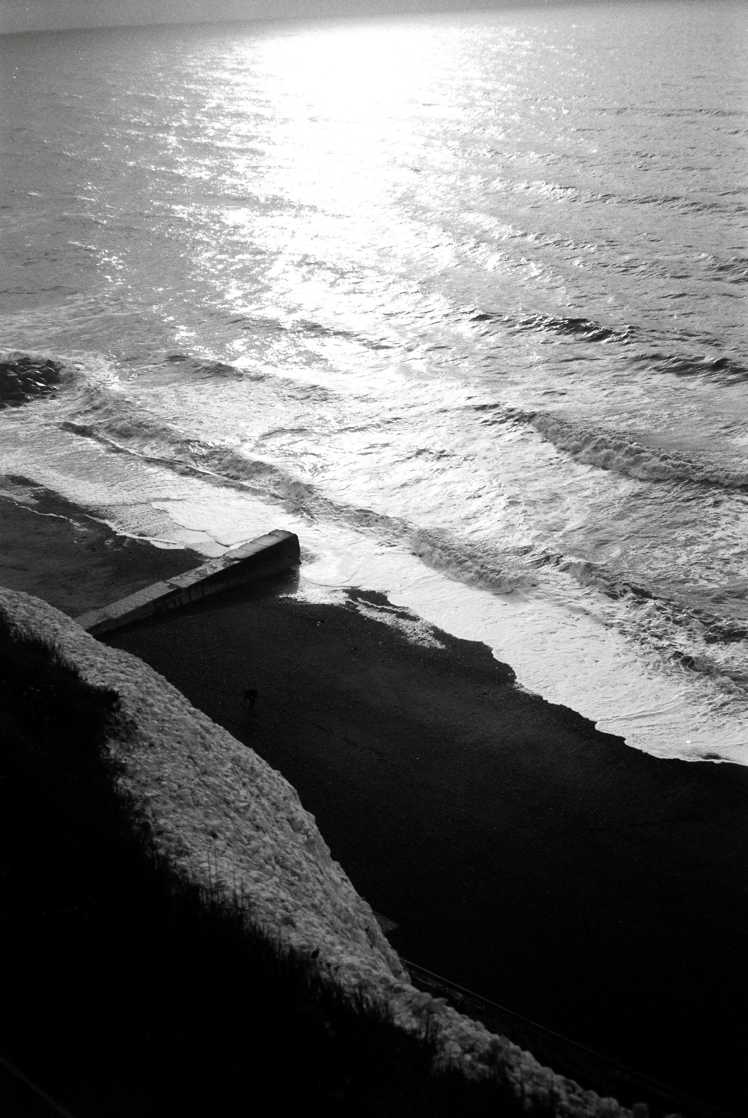 r001-025.jpg