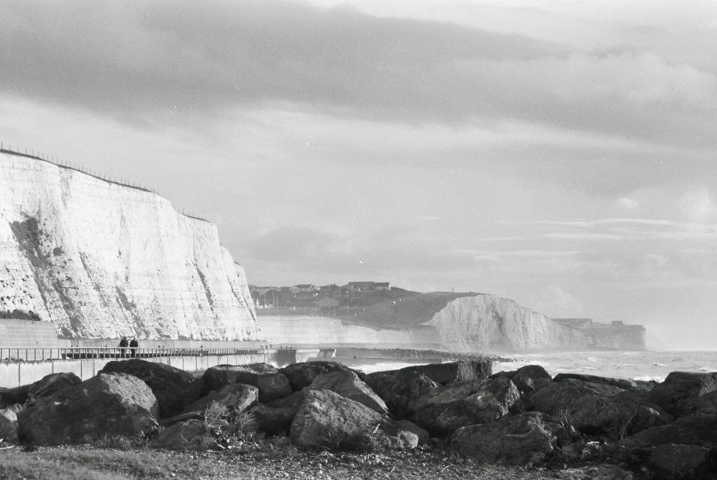 r001-027.jpg