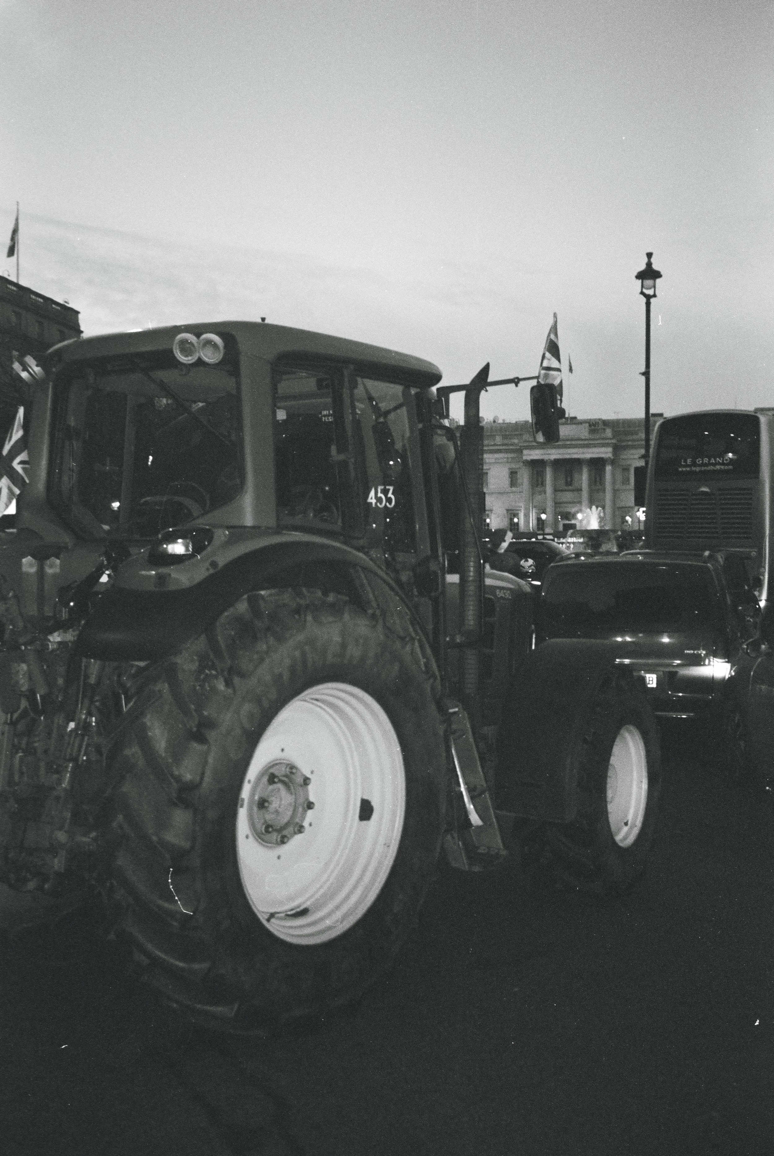 r001-031.jpg