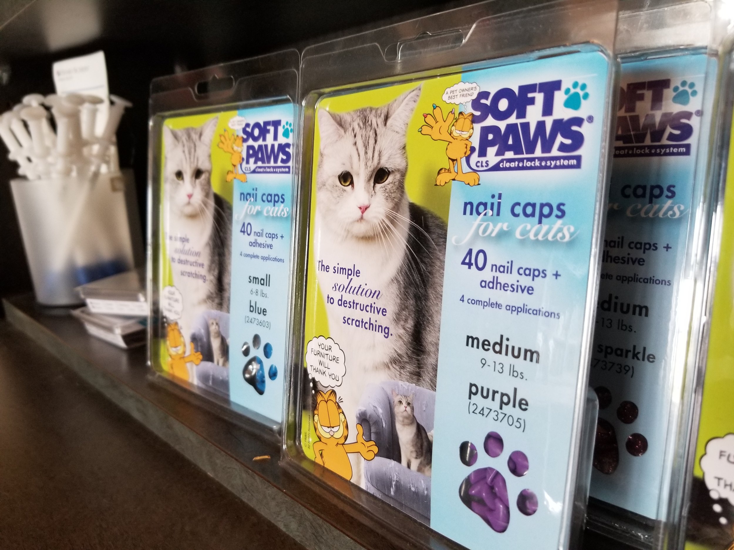 Soft Paws® Nail Caps for Cats