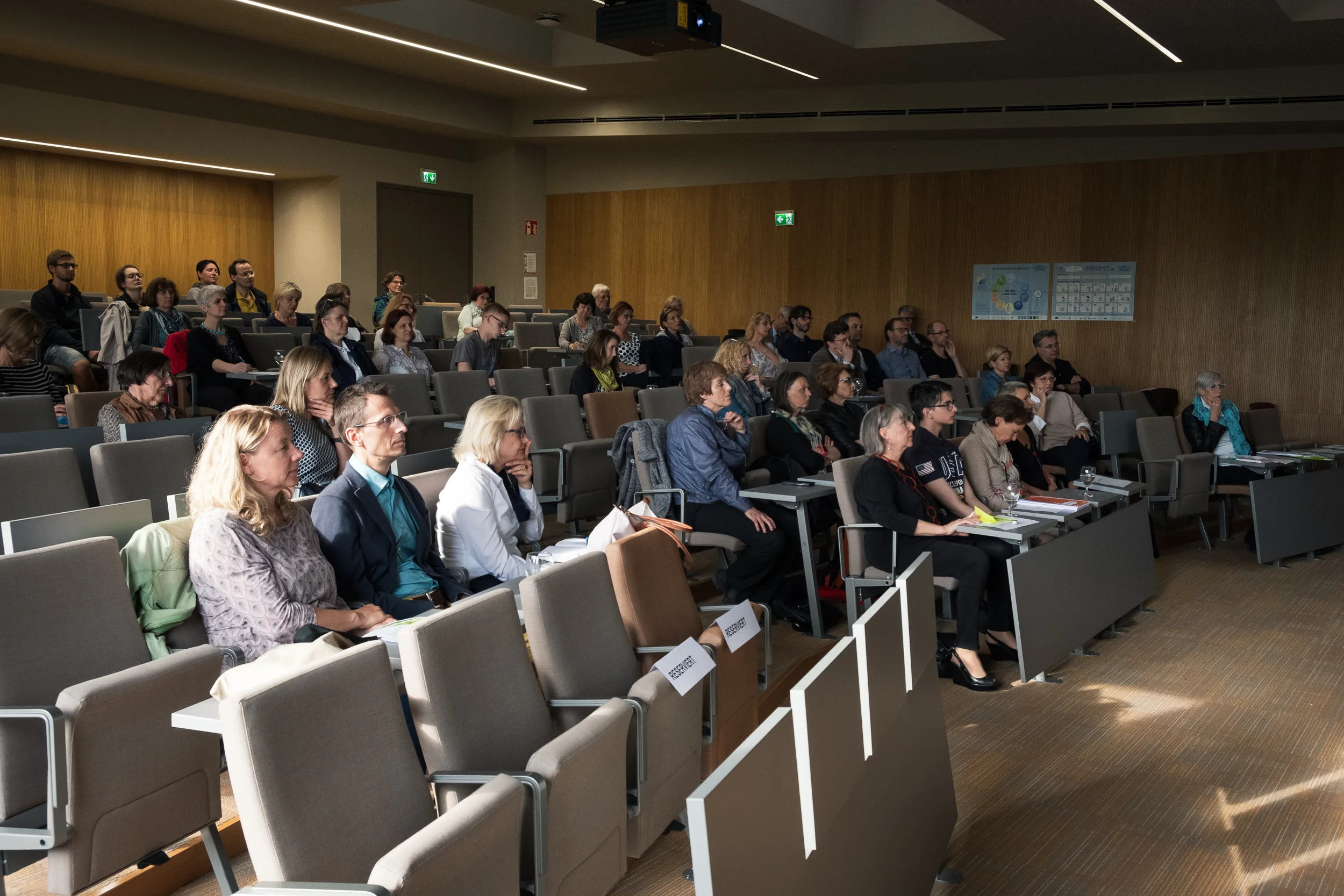 20180517_BuchpräsentationAchtsamkeit_0011.jpg