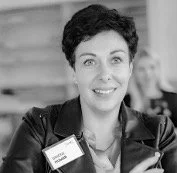 Prof. Simone Humer