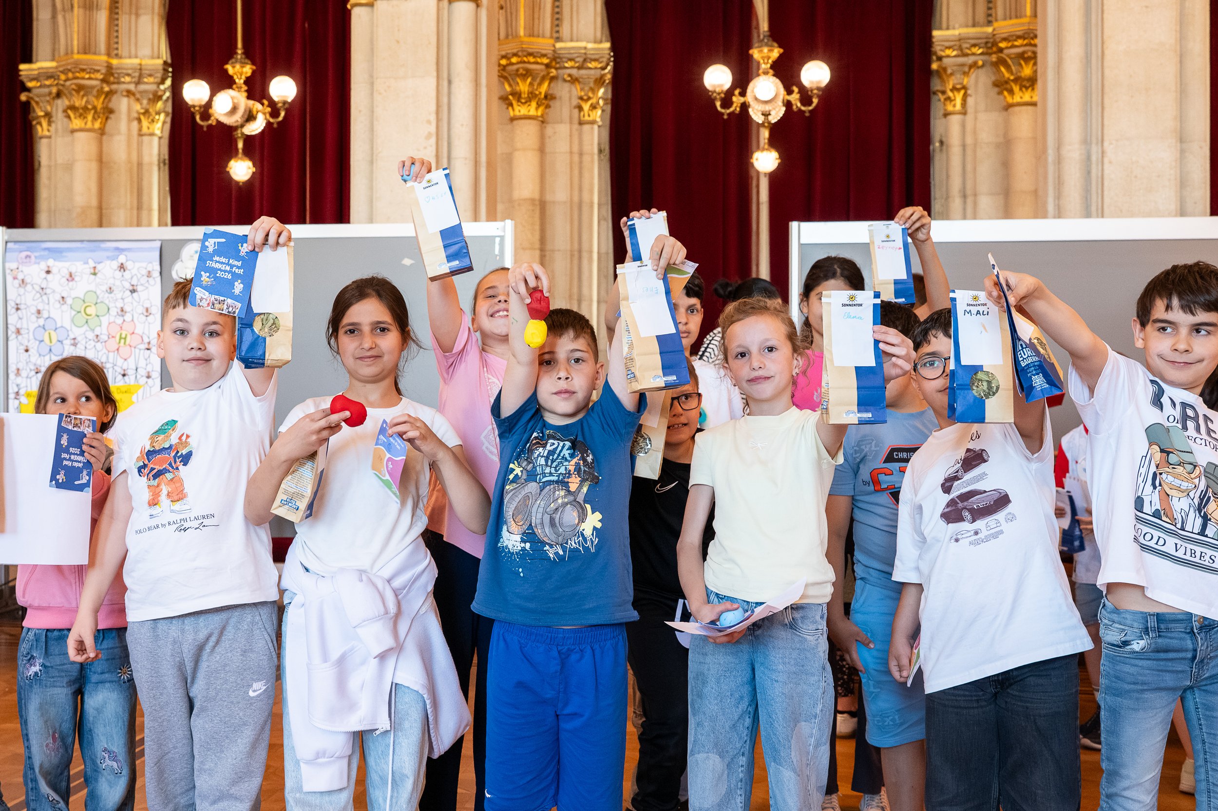 260505_ifte_rathaus-3009_ckenzigrafie_print_55263200029_o - Kopie.jpg