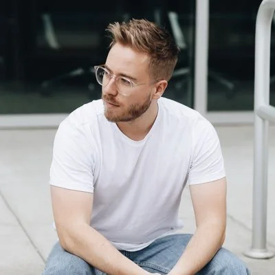 Jonah Baker - Songwriter & Cover Artist