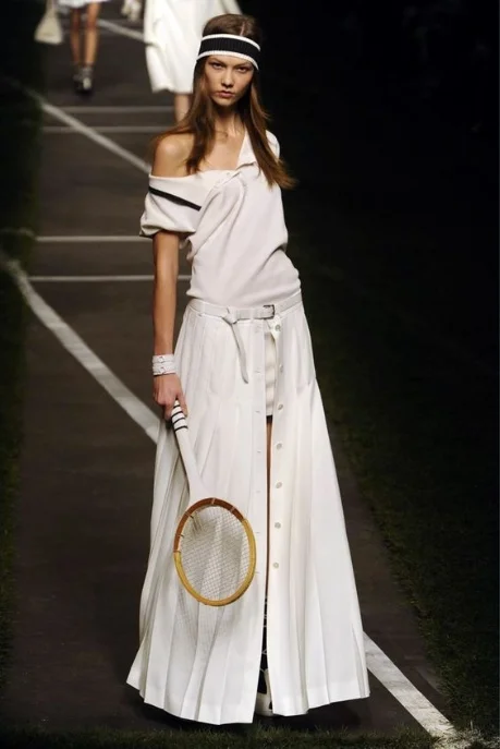 Image taken from Hermes RTW 2003 