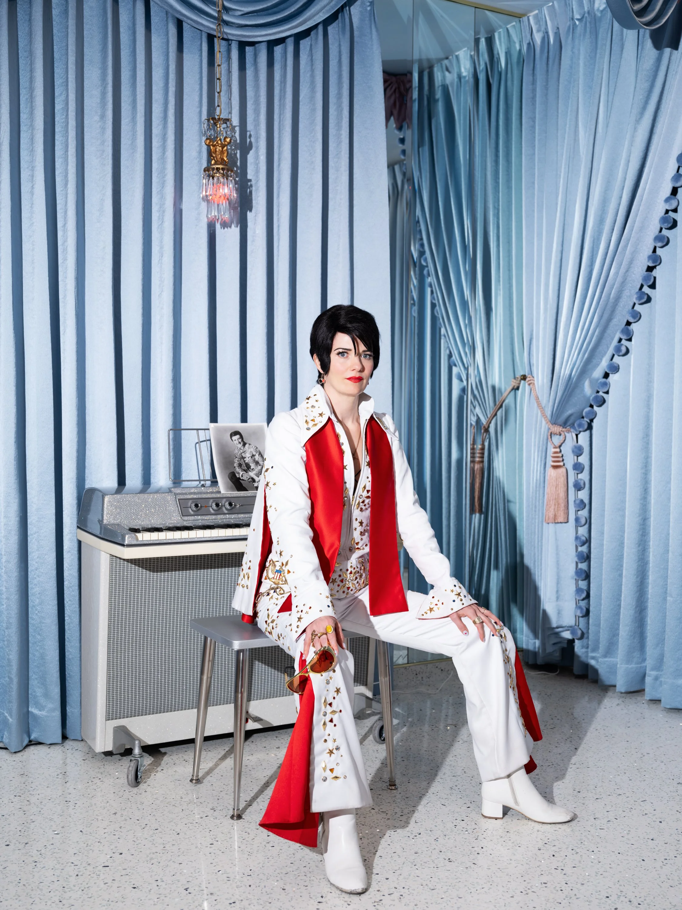 Velvet Elvis (Heidi)