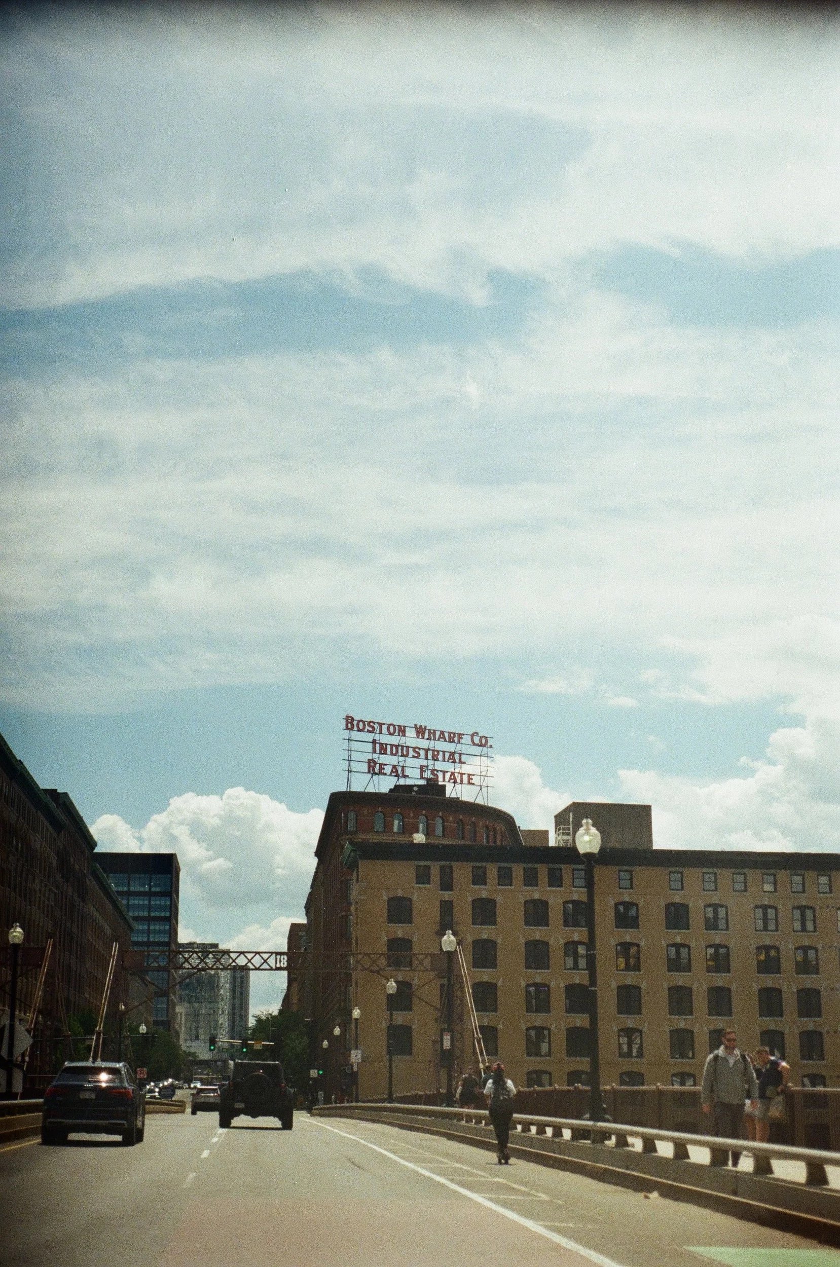 000576180013.jpg