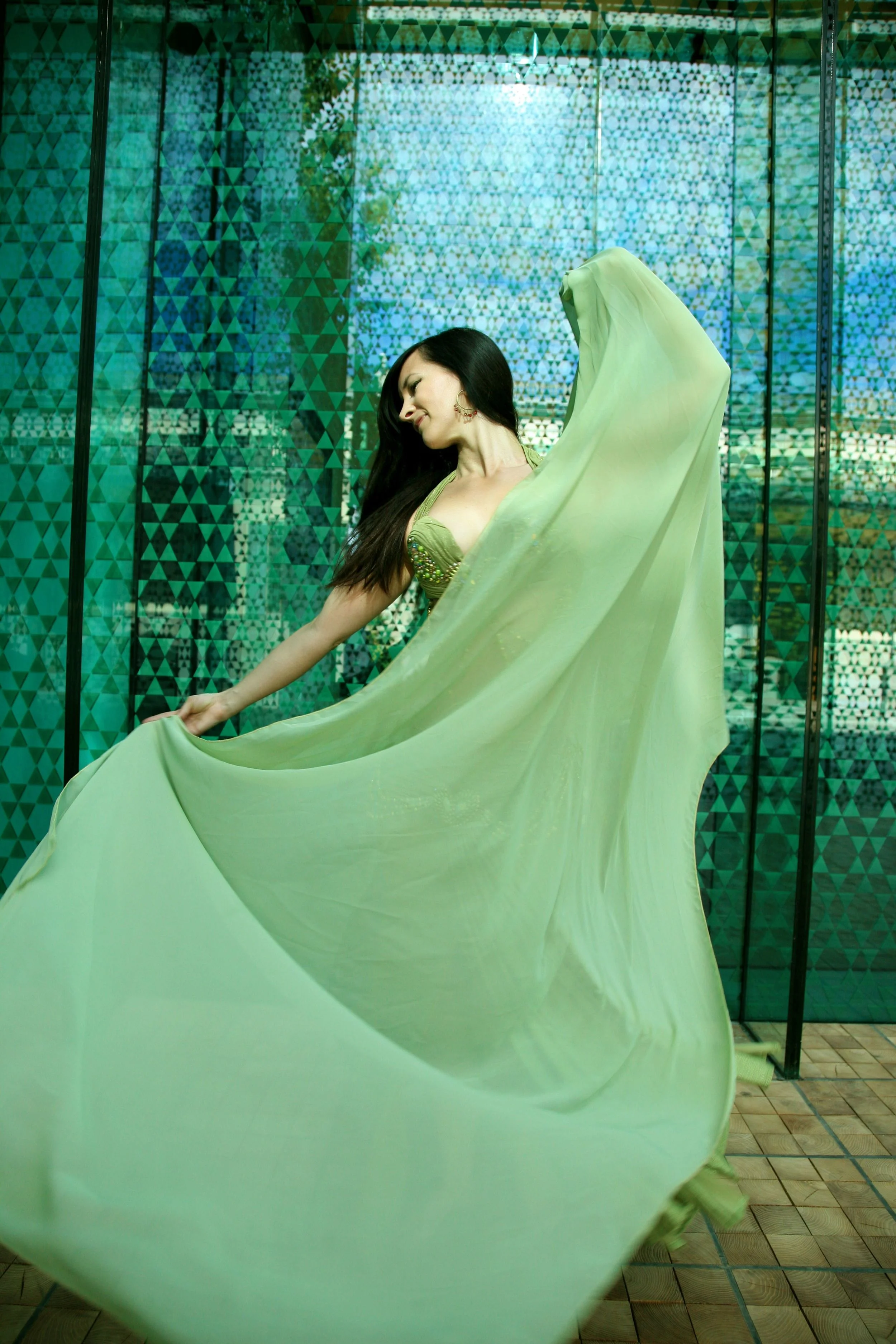 ALIA // Oriental classical combinations + veil