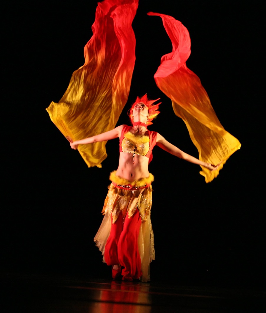 JULIE // ORIENT MEETS ASIA: SCHLEIERFÄCHER FUSION
