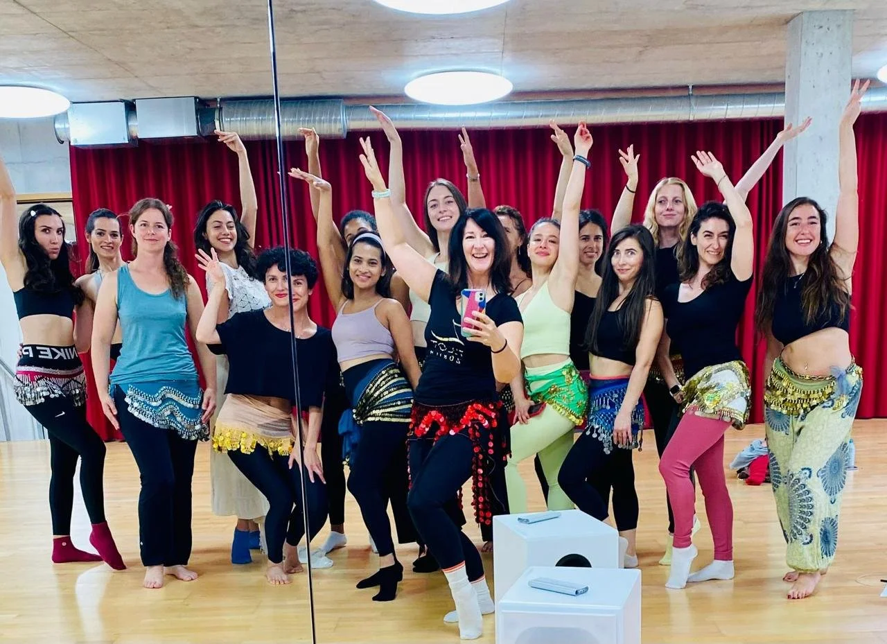 Belly Dance Classes in Zurich: Finding Community & Confidence as an Expat