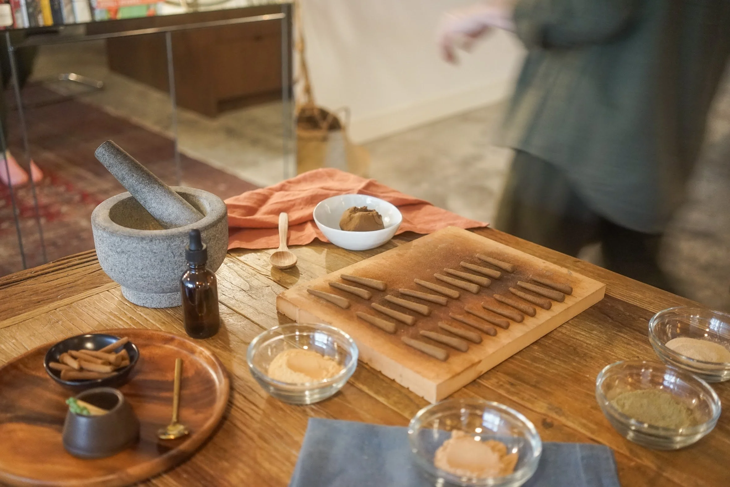 Incense_Workshop_Hard_Broom_1.jpg