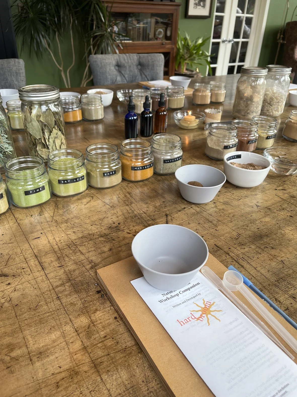 Incense_Workshop_Hard_Broom_6.JPG