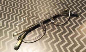 Round+Eyeglasses+Optical+Shop+of+Westport-2.jpg