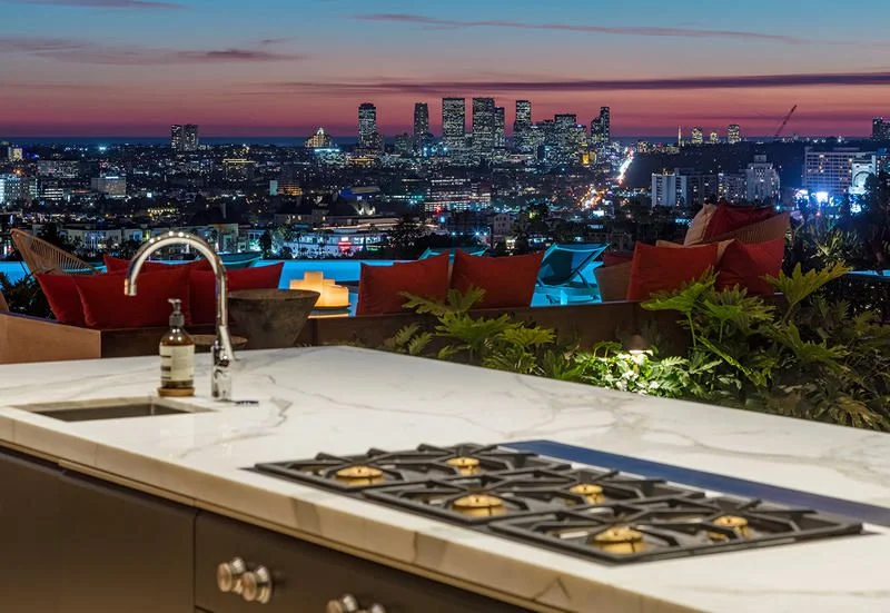 lenny-kravitz-designer-villa-in-vendita-los-angeles-stanley-house-01-1528862537.jpg