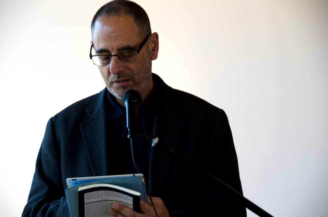 Norman Fischer reading at Hedreen Gallery. Photo: Samuel Ace © 2015